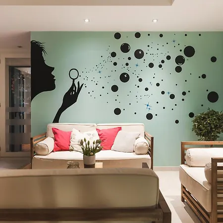 Madrina Lovely And Dynamic 호텔 4*