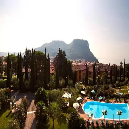 Hotel Madrina Lovely&dynamic 4*