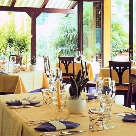 Madrina Lovely And Dynamic 4* Garda (Verona)