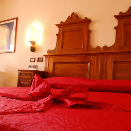 Madrina Lovely And Dynamic Szálloda Garda