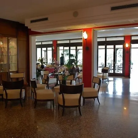 Szálloda Madrina Lovely And Dynamic