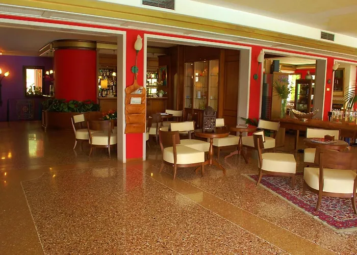 Hotel Madrina Lovely And Dynamic Garda (Verona)