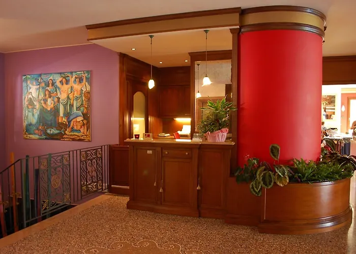 Madrina Lovely And Dynamic 4* Garda (Verona)