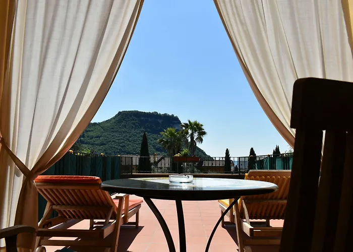 Madrina Lovely And Dynamic 4* Garda (Verona)