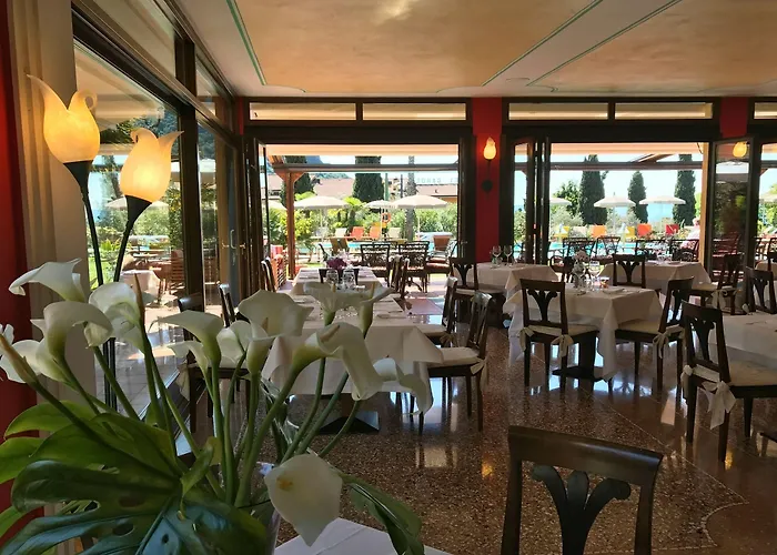 Hotel Madrina Lovely And Dynamic