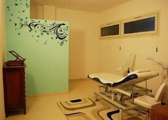 Madrina Lovely And Dynamic