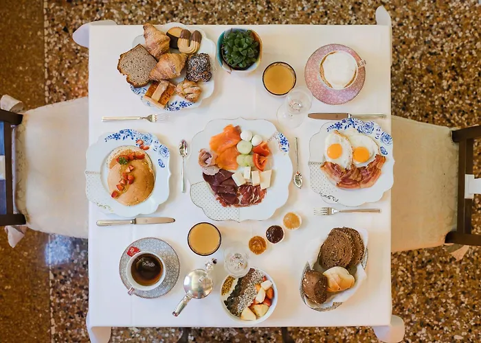 Hotel Madrina Lovely And Dynamic Garda (Verona)