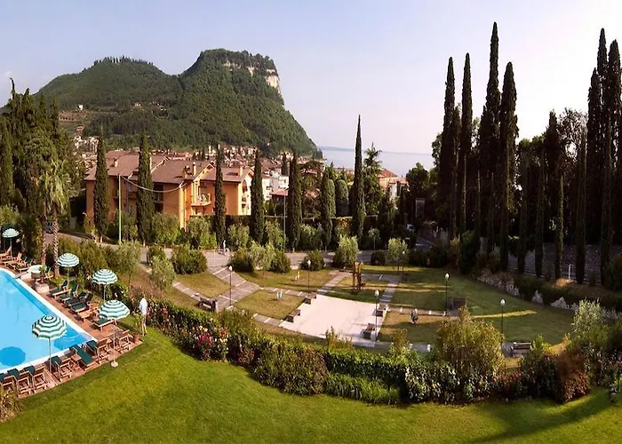 Madrina Lovely And Dynamic