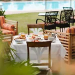 فندق Madrina Lovely And Dynamic 4*