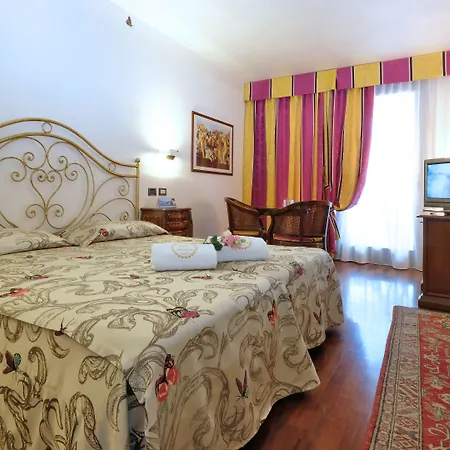 Madrina Lovely And Dynamic Hotell