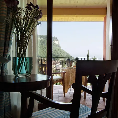 Madrina Lovely&dynamic 4*