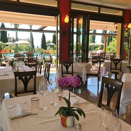 Hotell Madrina Lovely And Dynamic
