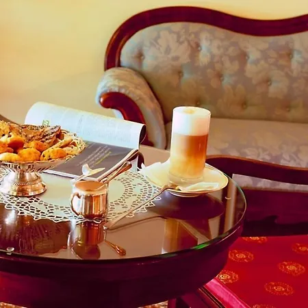 Hotell Madrina Lovely And Dynamic Garda (Verona)